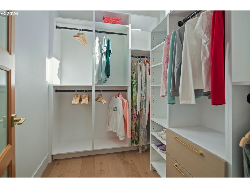 Bedroom, Owner's Suite