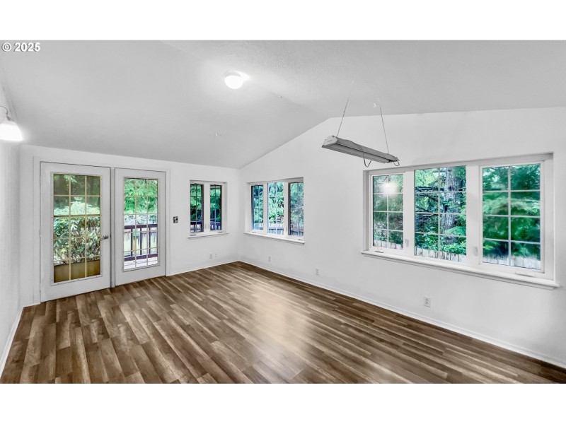 Owner's Suite Bedroom