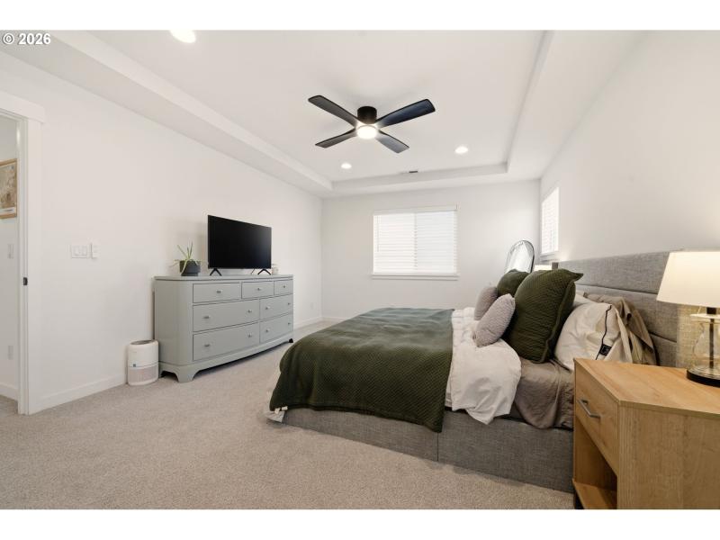 Bedroom, Owner's Suite