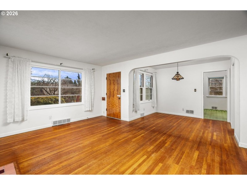 Living Room/Dining Room