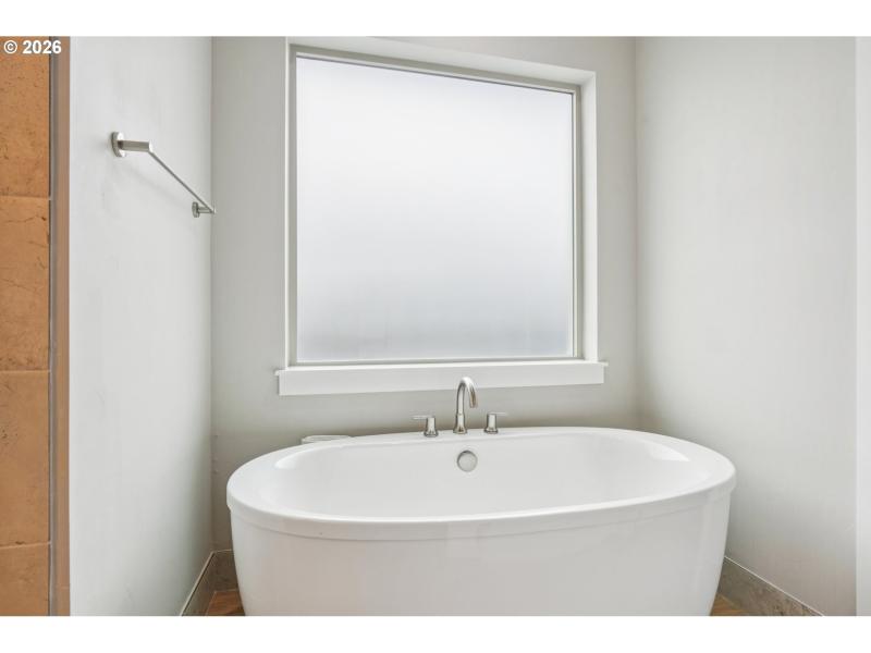 Owner's Suite Bathroom