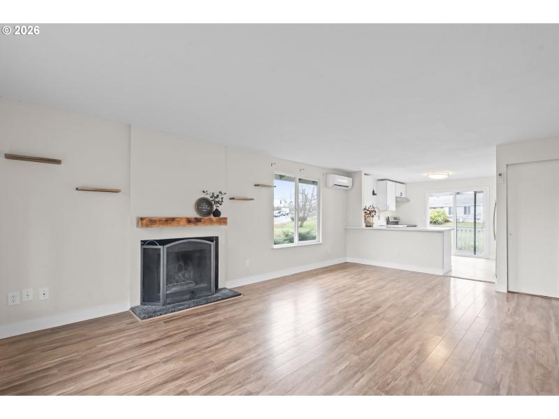 Living Room/Dining Room