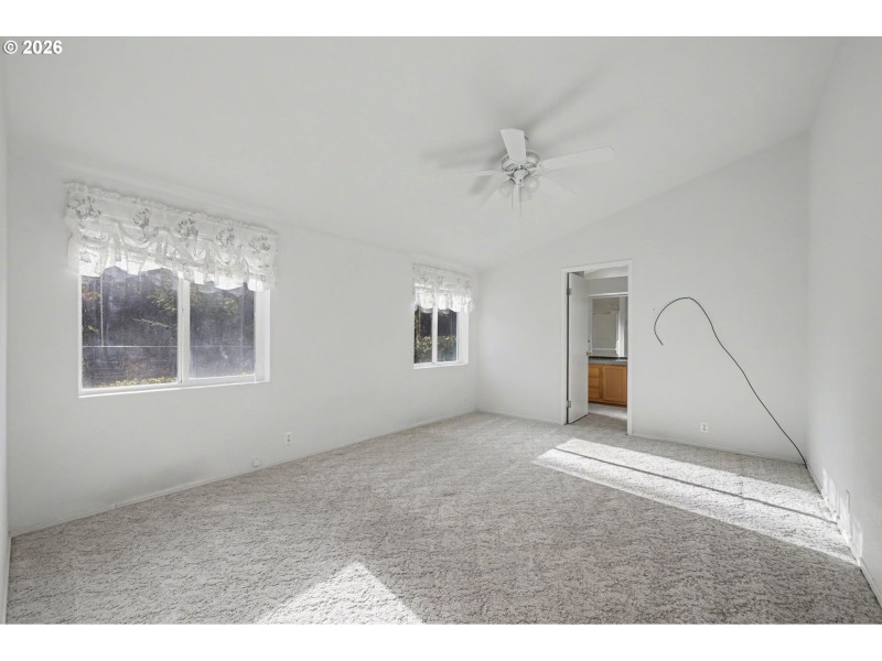 Bedroom, Owner's Suite