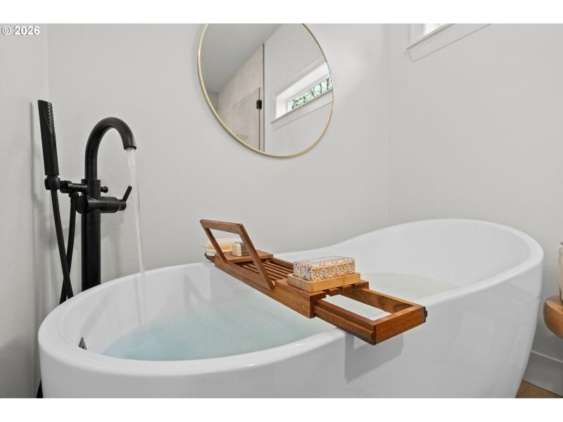 Owner's Suite Bathroom