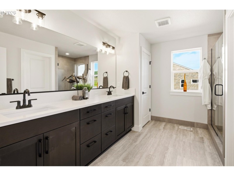 Owner's Suite Bathroom