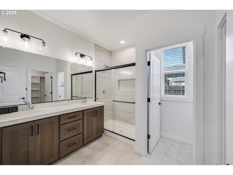Owner's Suite Bathroom
