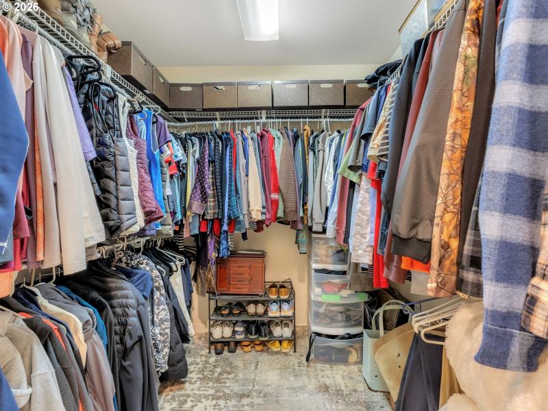 Bedroom, Owner's Suite