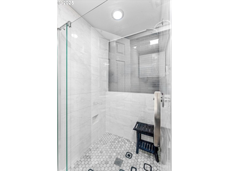 Owner's Suite Bathroom