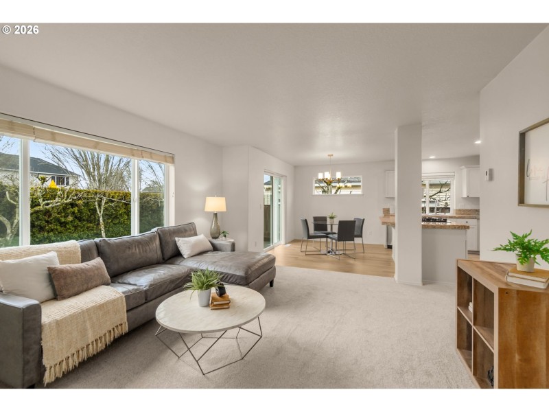 Living Room/Dining Room