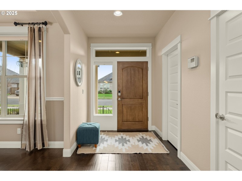 Entrance/Foyer