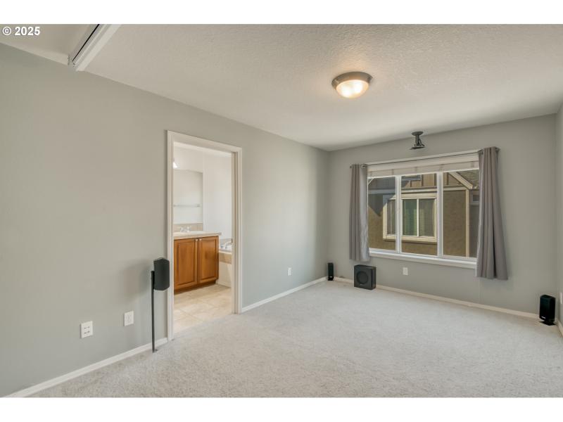 Bedroom, Owner's Suite