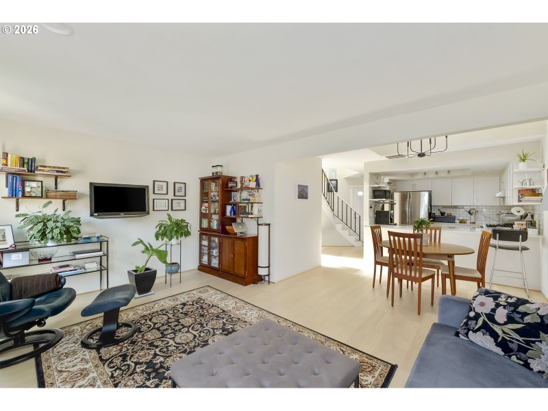 Living Room/Dining Room