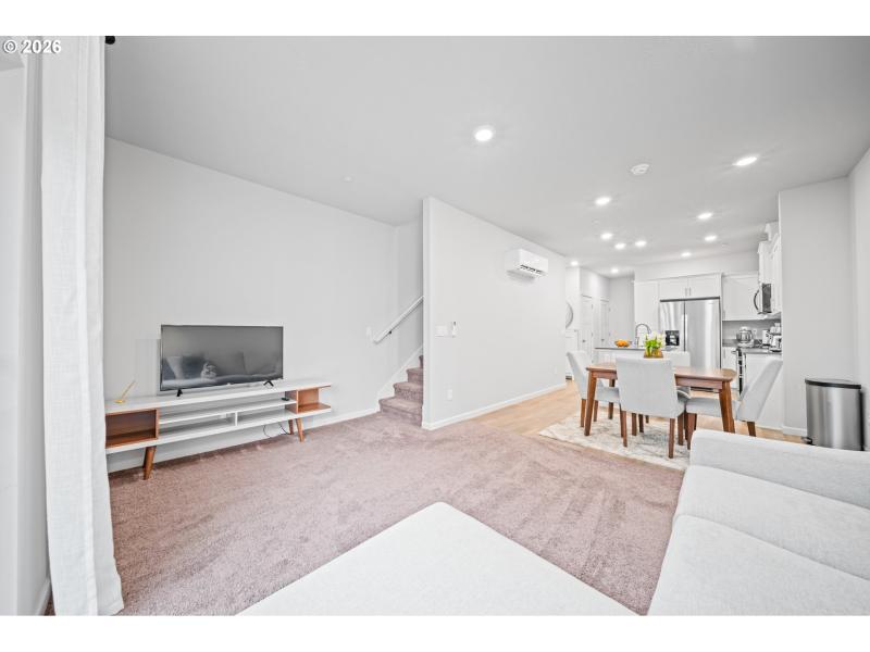 Living Room/Dining Room