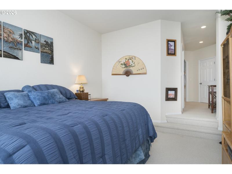 Bedroom, Owner's Suite