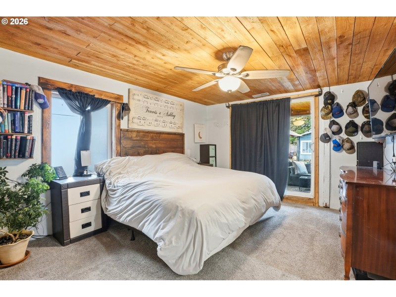 Owner's Suite Bedroom