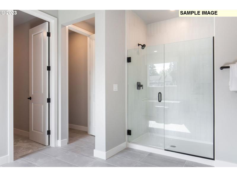 Owner's Suite Bathroom