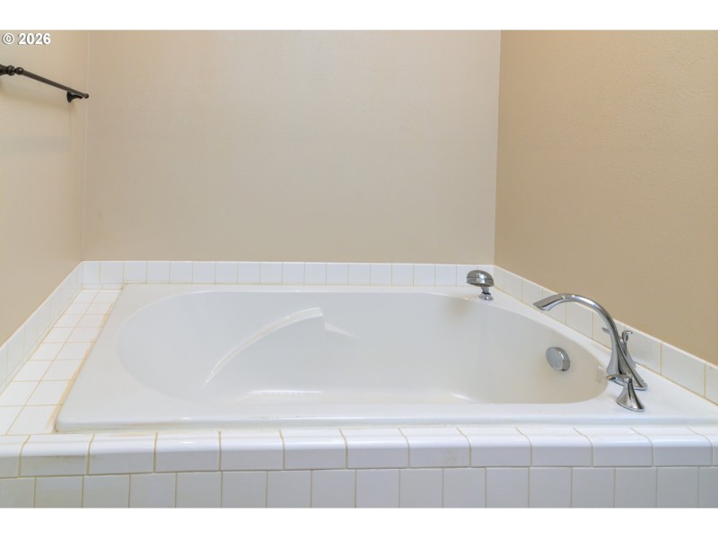 Owner's Suite Bathroom