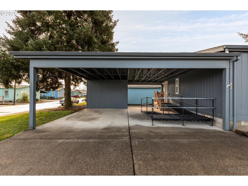 Carport