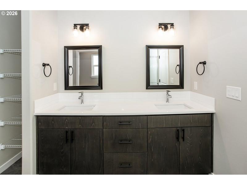 Owner's Suite Bathroom