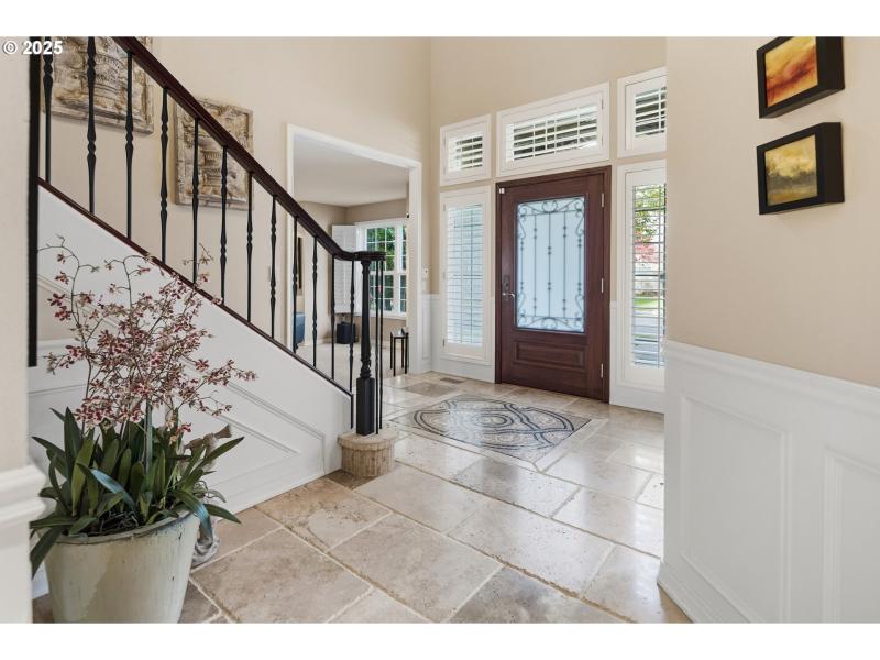 Entrance/Foyer
