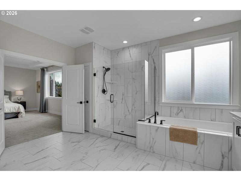 Owner's Suite Bathroom