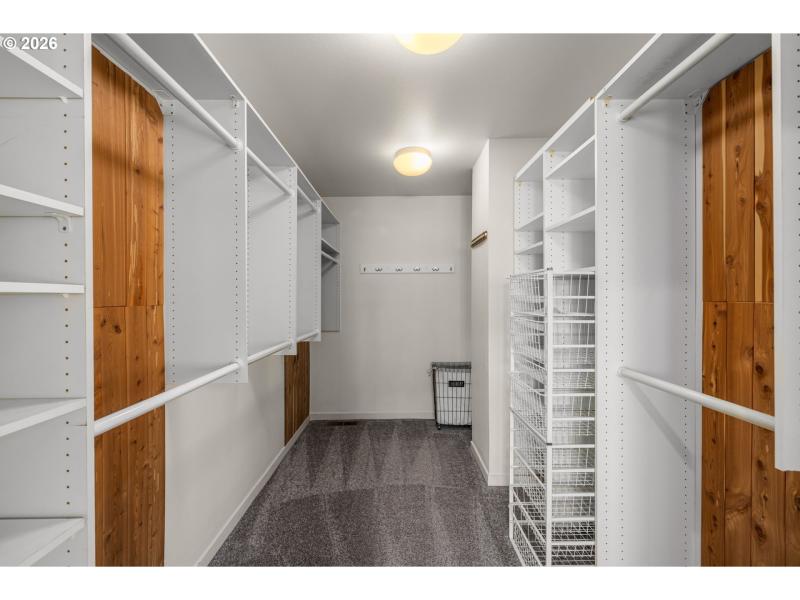 Bedroom, Owner's Suite