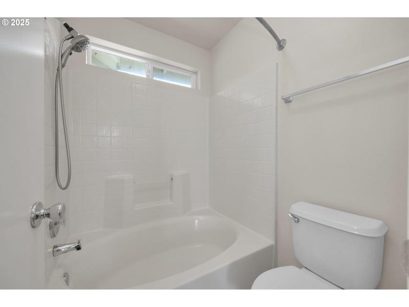 Owner's Suite Bathroom