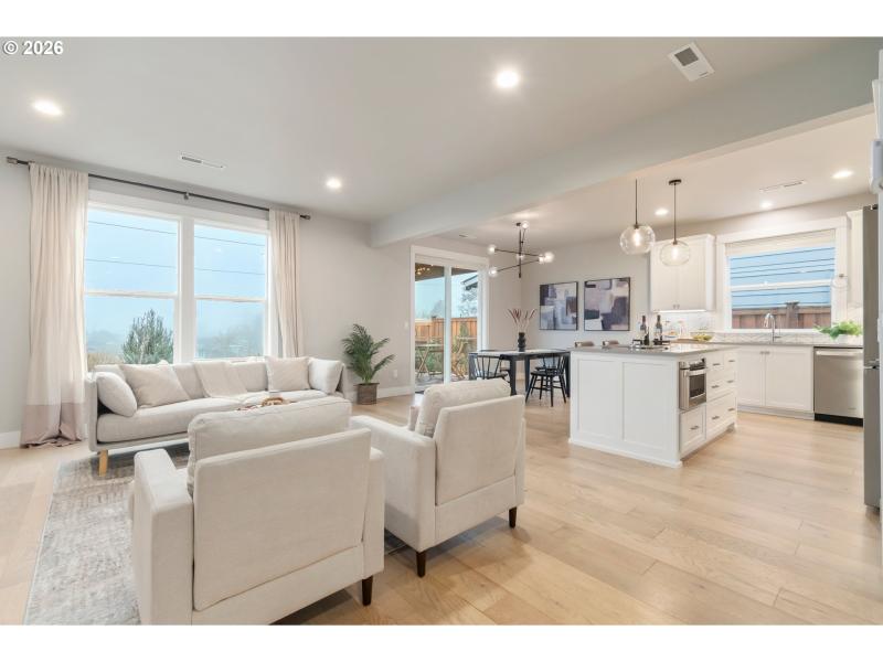 Living Room/Dining Room