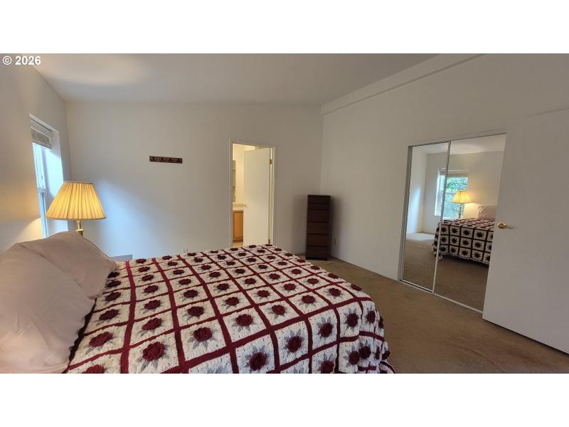 Bedroom, Owner's Suite