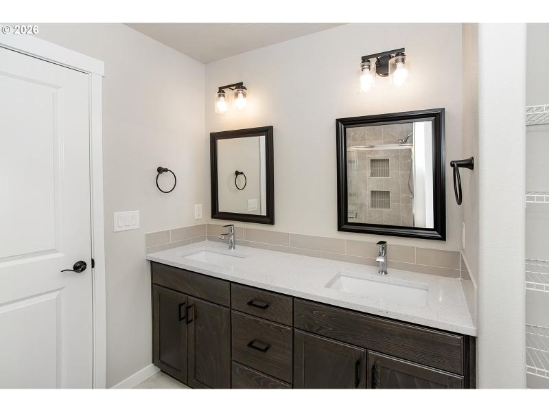 Owner's Suite Bathroom