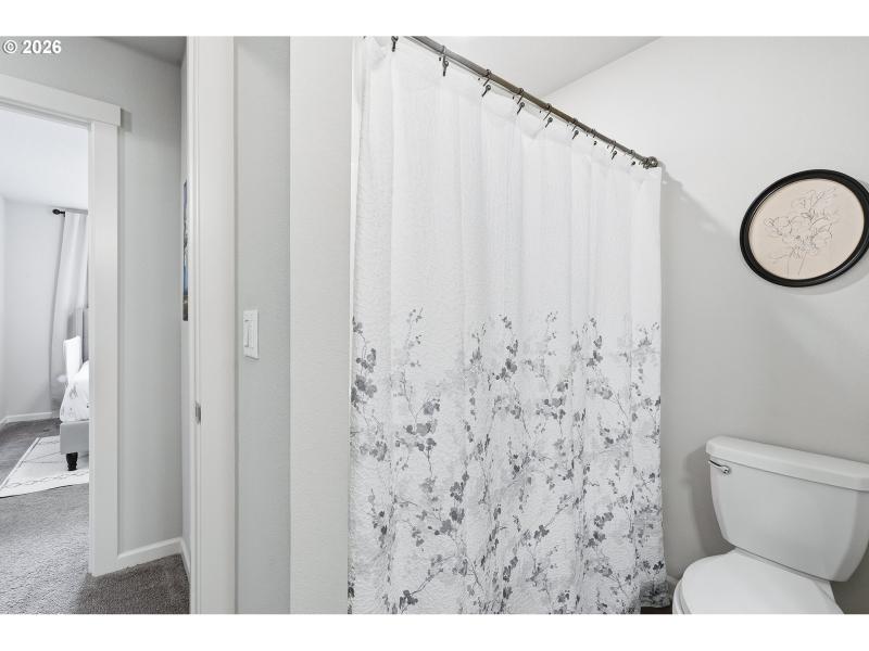 Bathroom, Continental