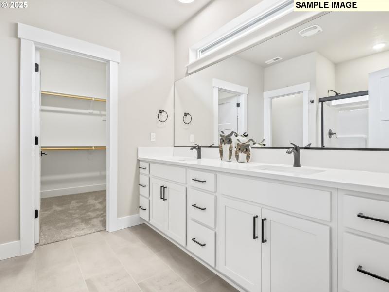 Owner's Suite Bathroom