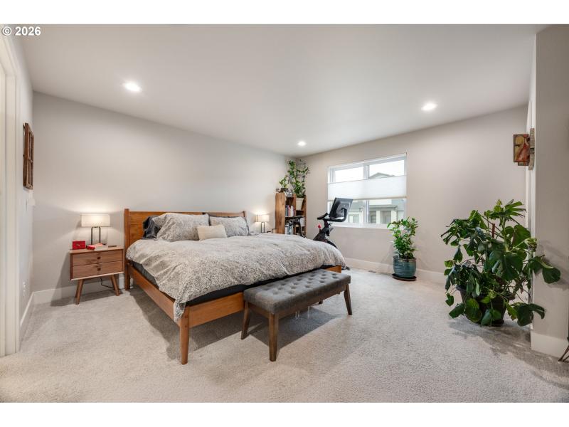 Bedroom, Owner's Suite