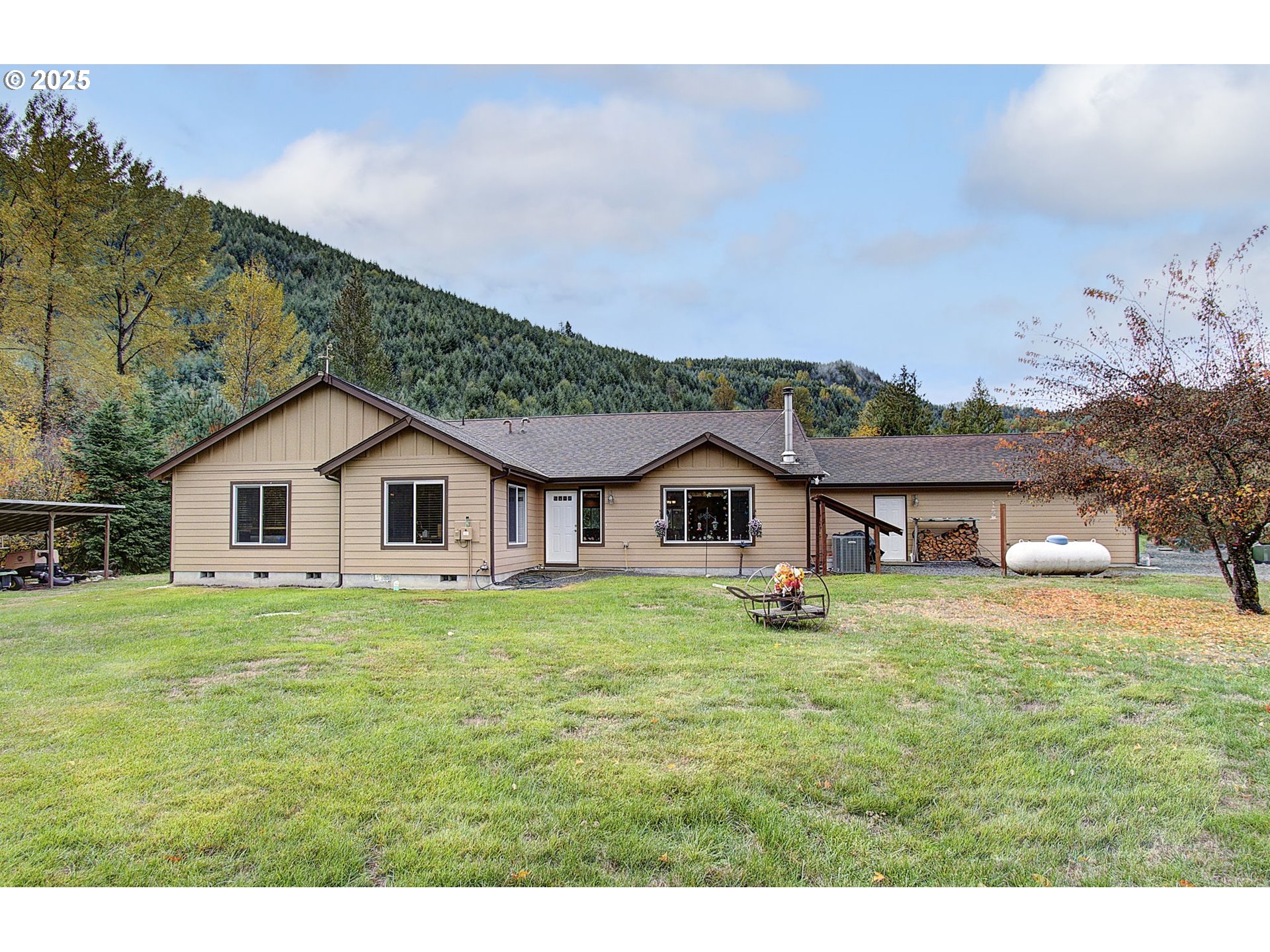 133 LOST CREEK DR, Glenoma, WA 98336