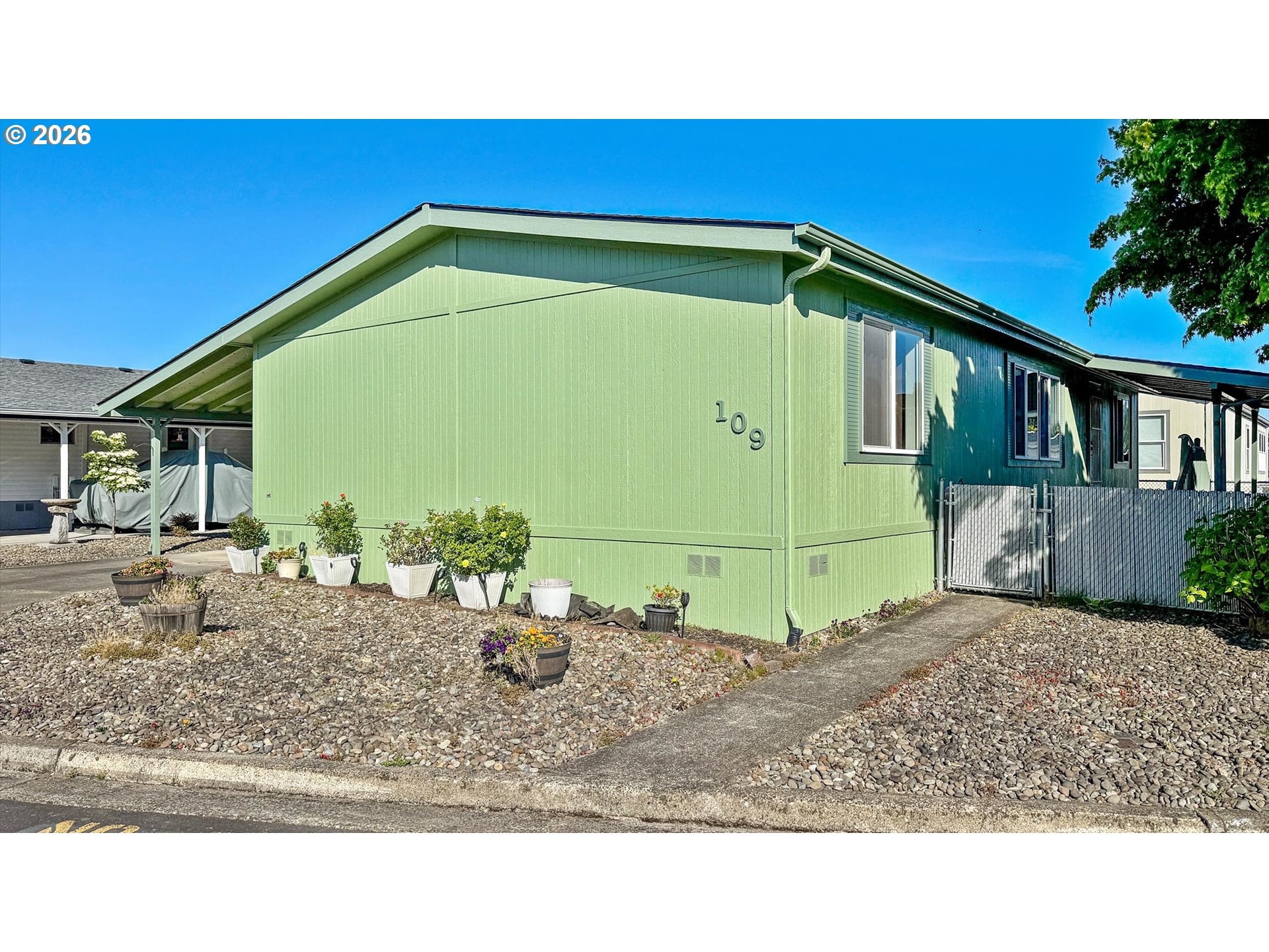 109 BLUE HERON DR, Longview, WA 98632