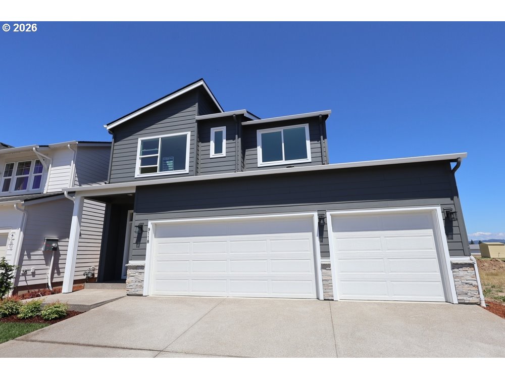 9118 1ST ST, Ridgefield, WA 98642