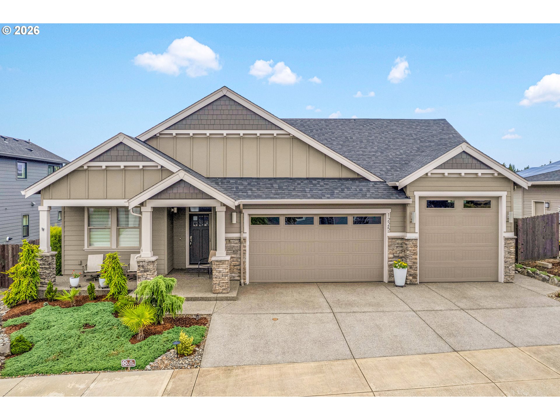 1225 44TH AVE, Ridgefield, WA 98642