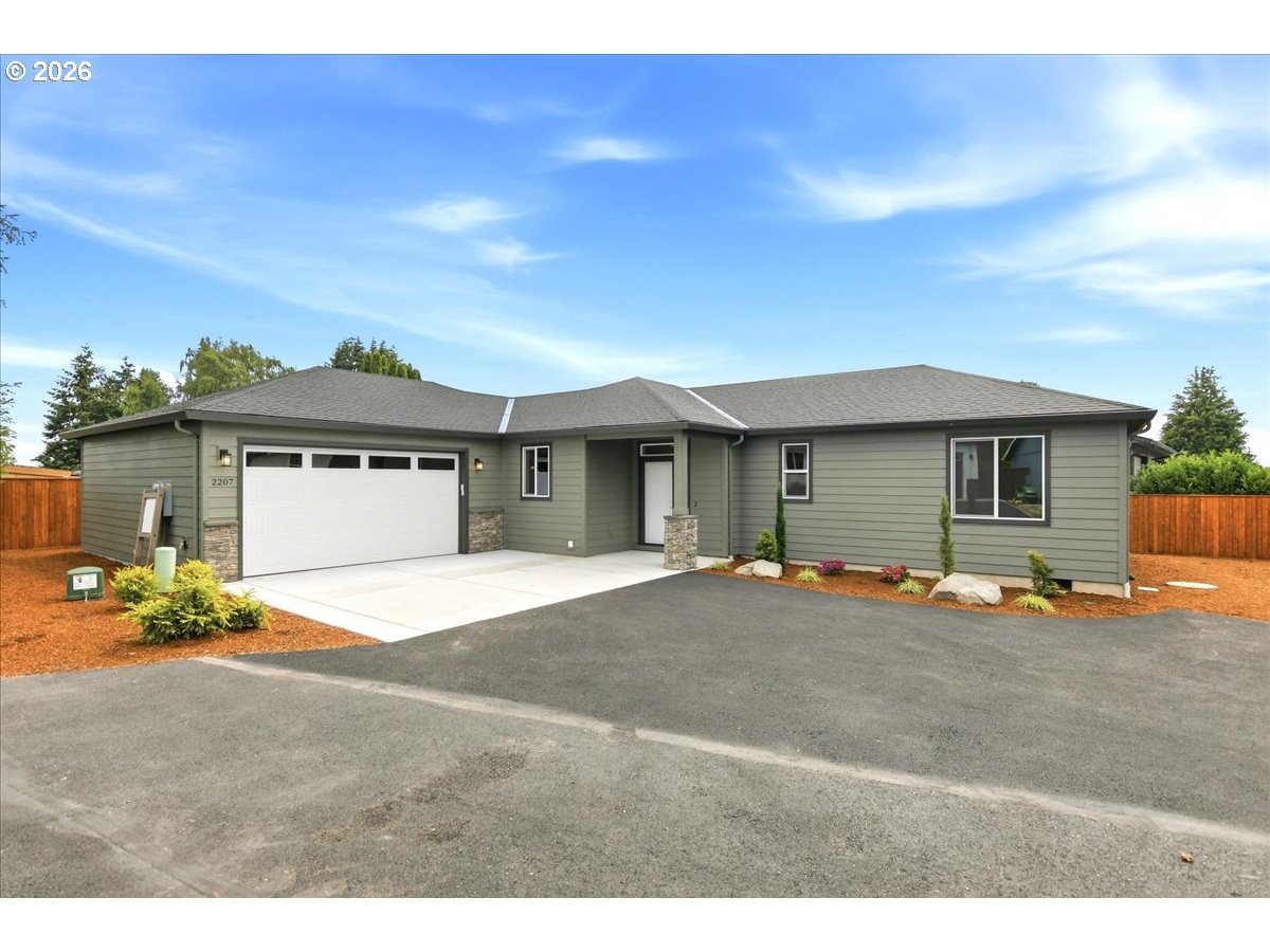 2207 69TH ST, Vancouver, WA 98665