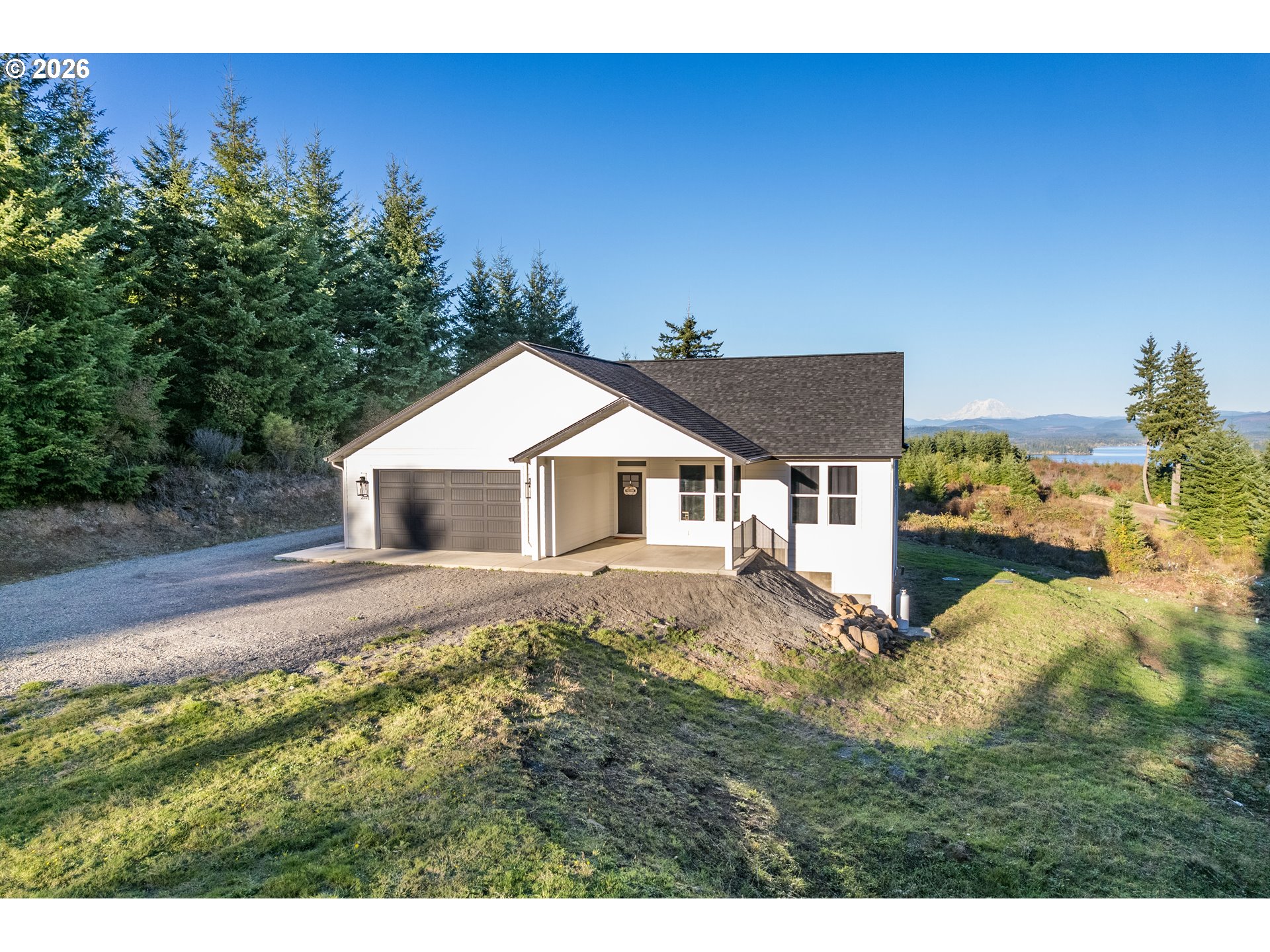 250 RED ROCK DR, CastleRock, WA 98611