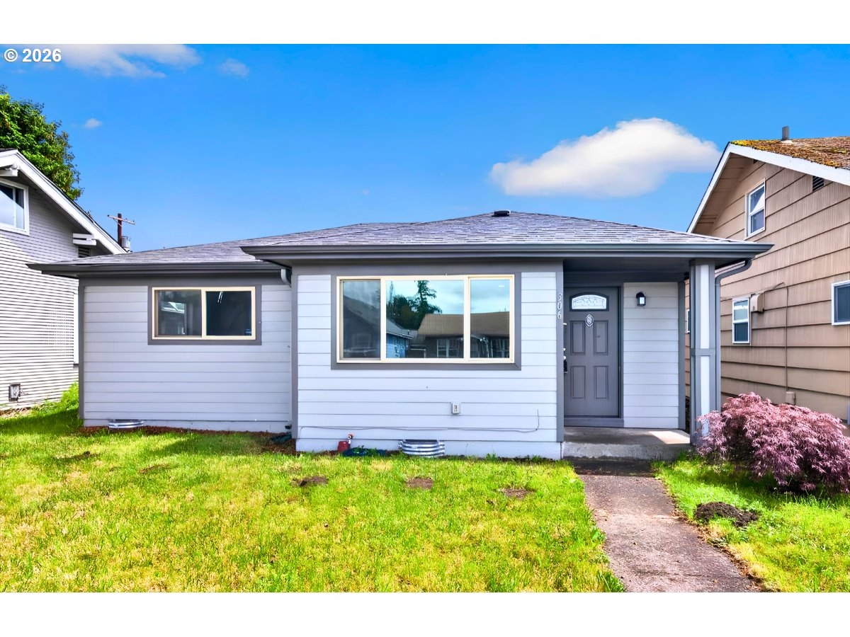 306 23RD AVE, Longview, WA 98632