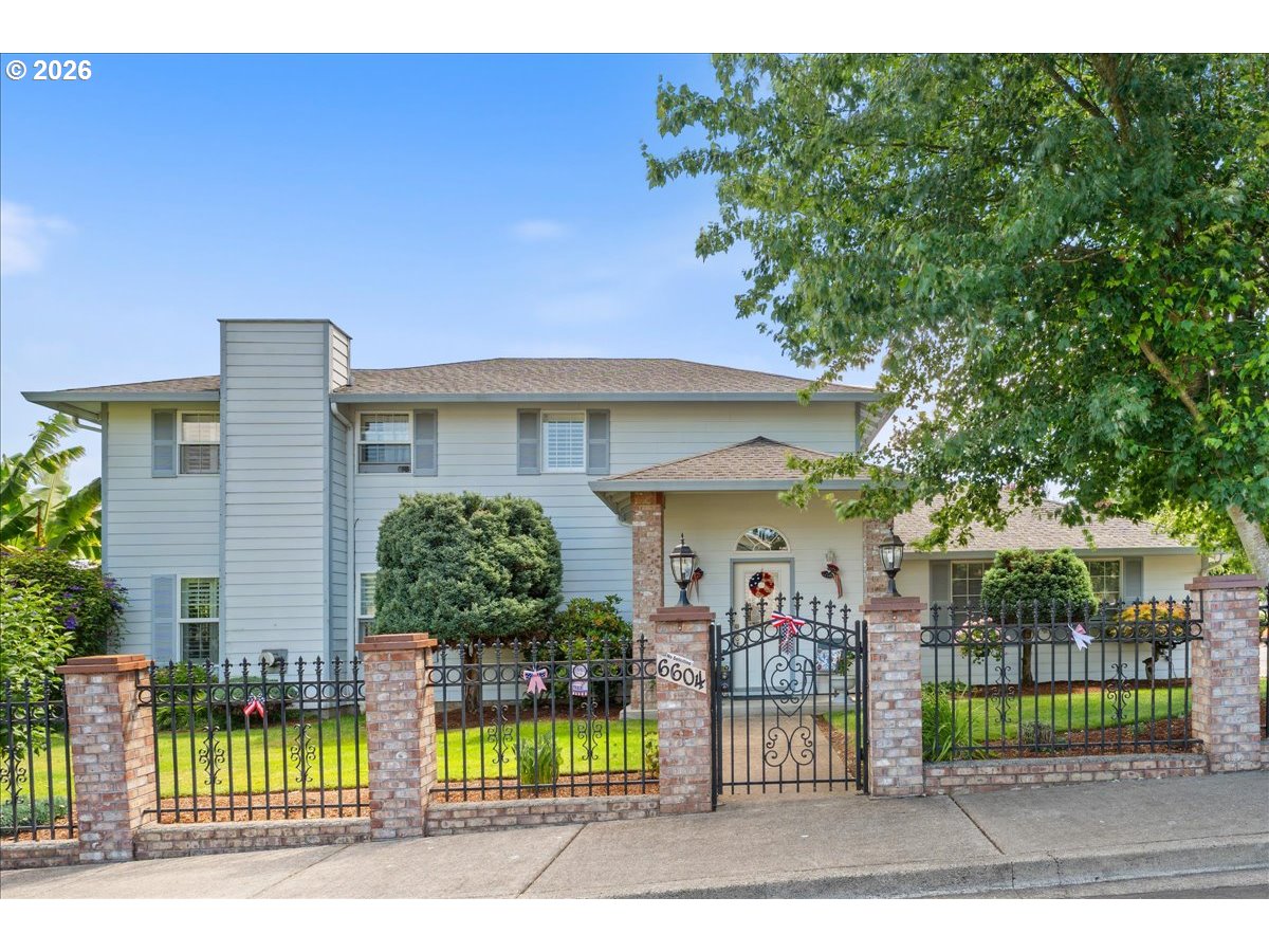 6604 73RD CIR, Vancouver, WA 98661