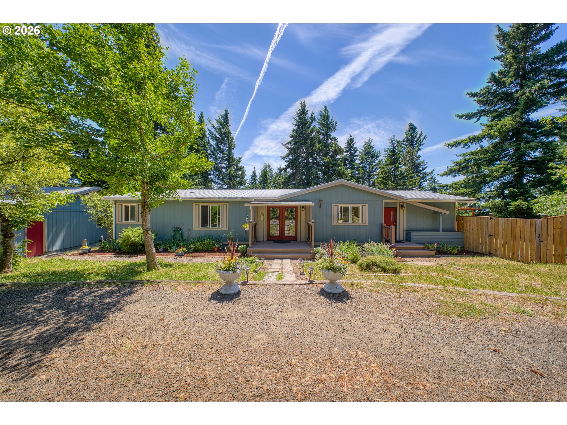 165 Tunnel RD, WhiteSalmon, WA 98672