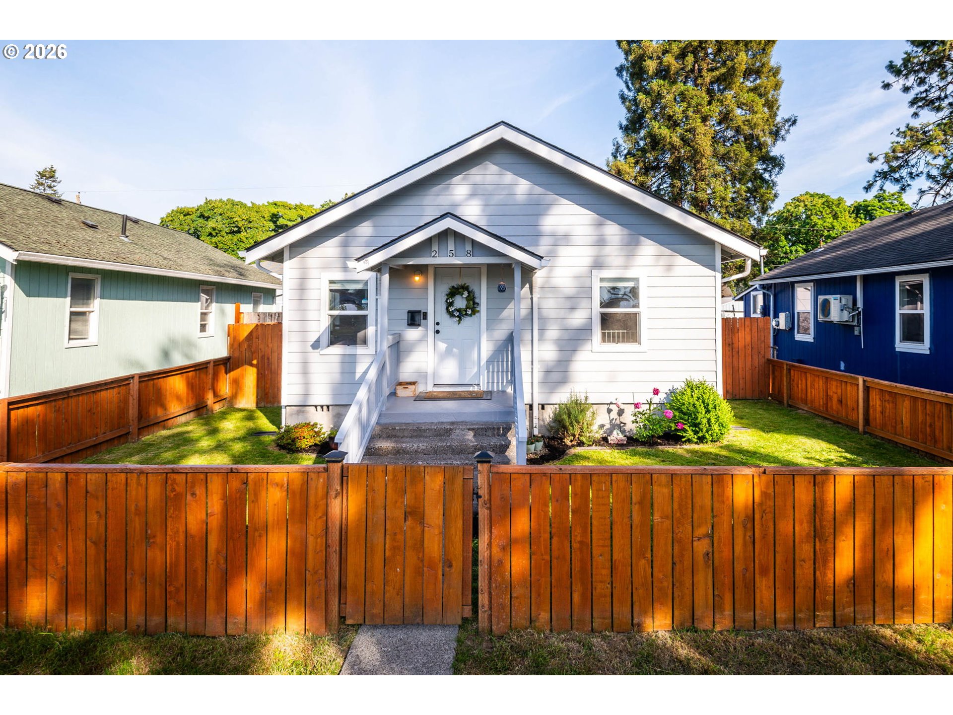258 21ST AVE, Longview, WA 98632