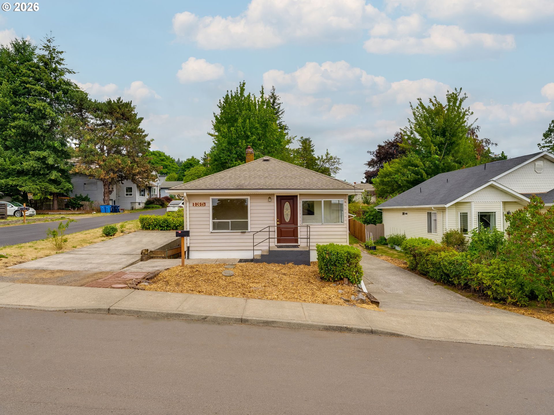 135 15TH AVE, Camas, WA 98607