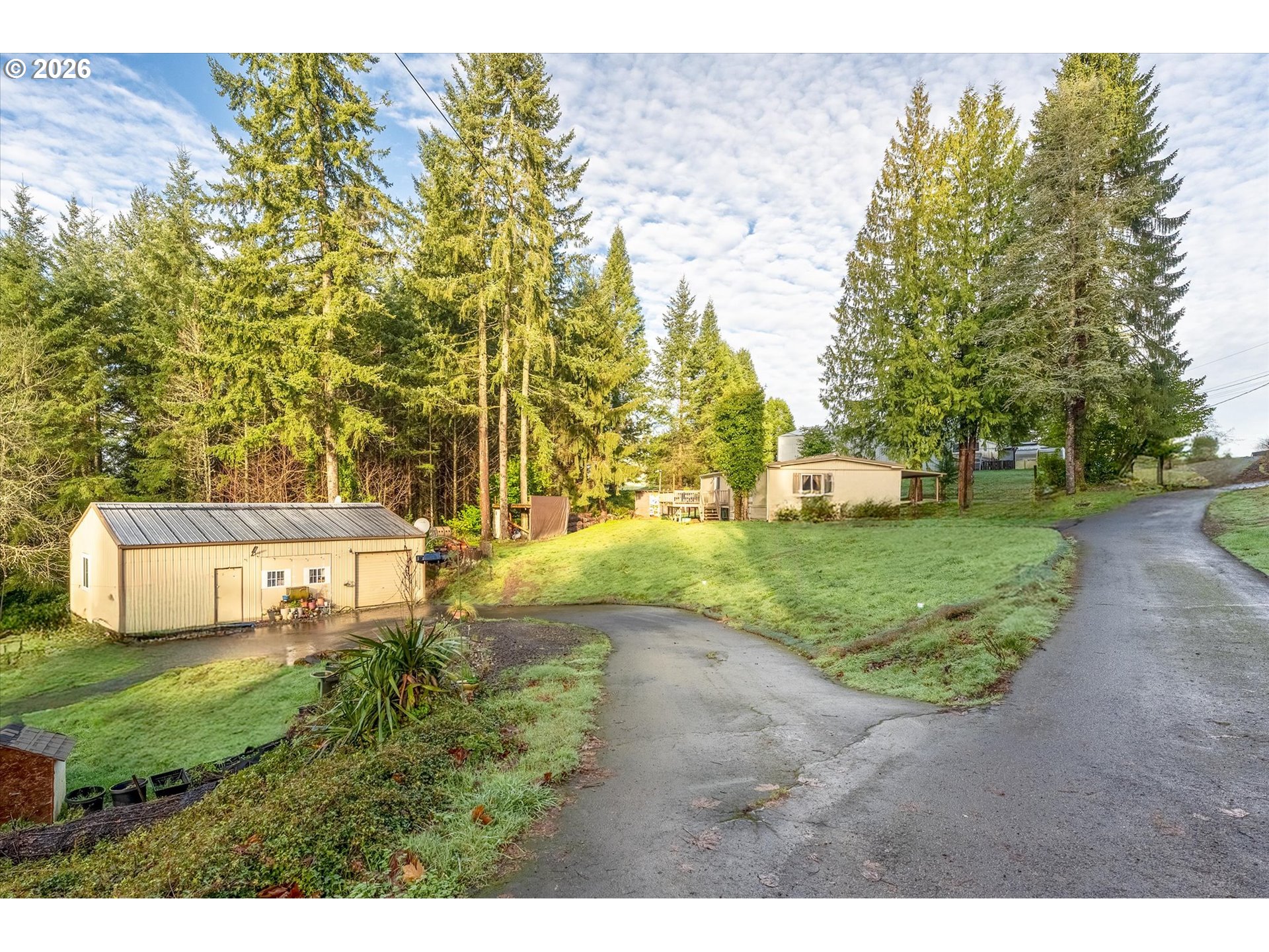 215 NORTH AVE, Kelso, WA 98626