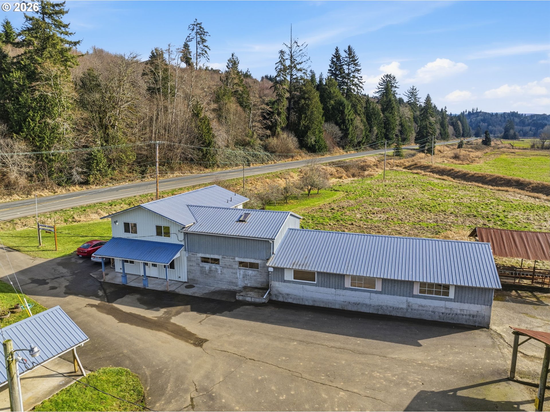 957 STATE ROUTE 4, Cathlamet, WA 98612