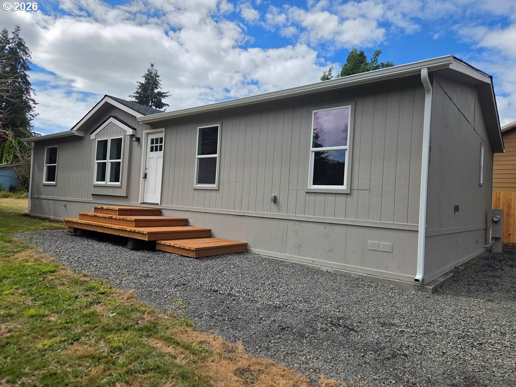 1017 C ST, Vader, WA 98593