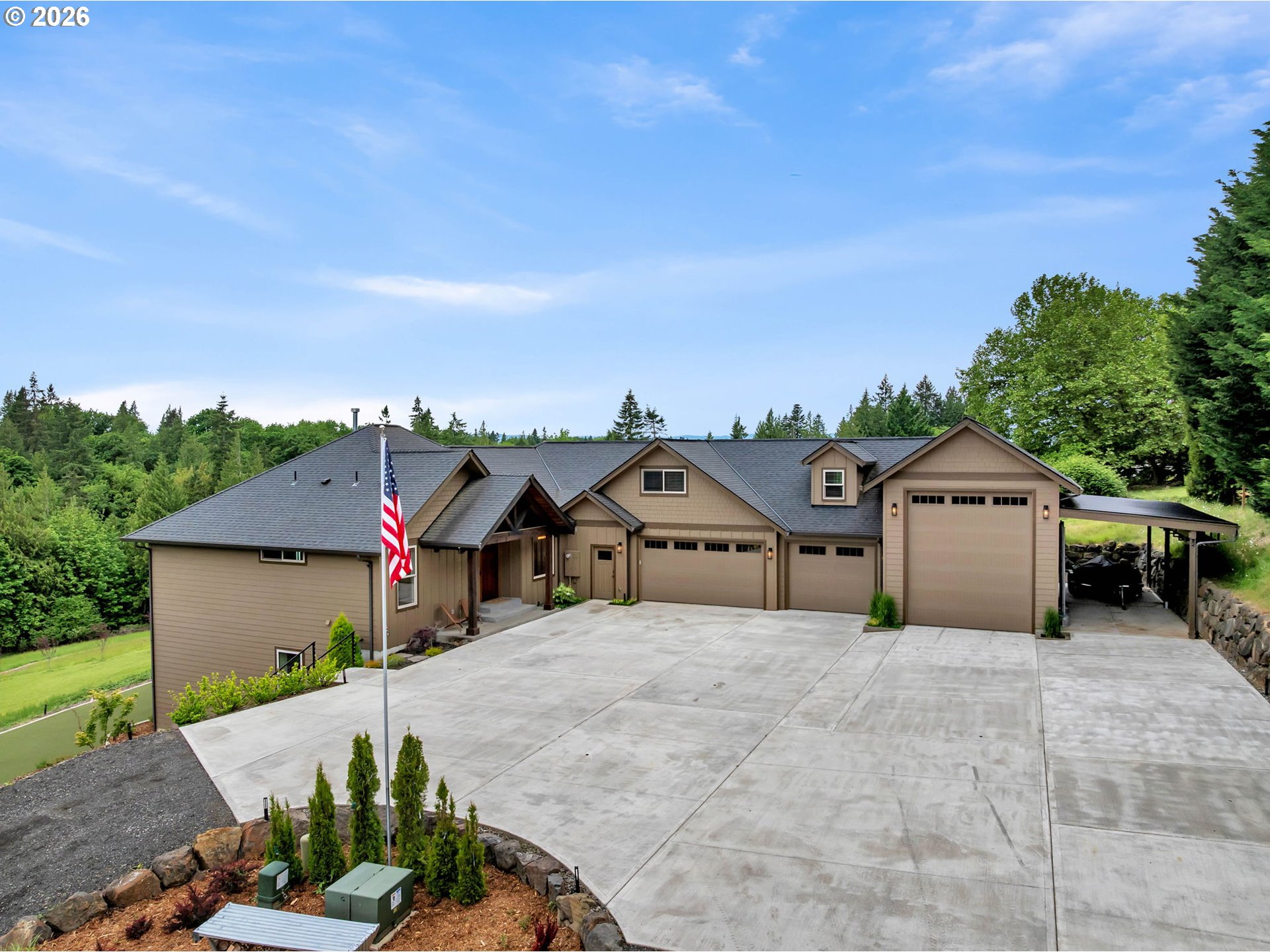 2545 DEMARIS PL, Ridgefield, WA 98642