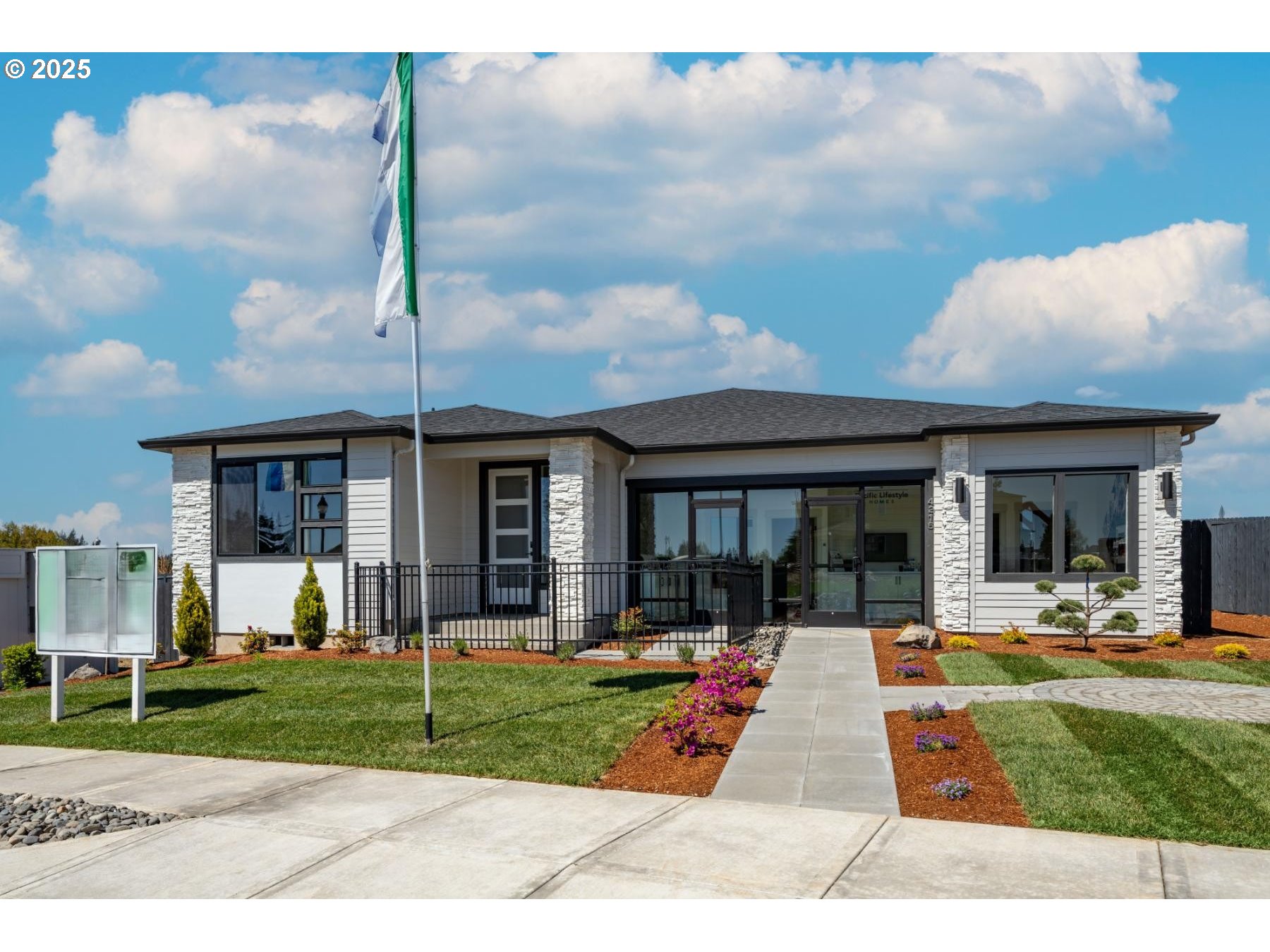 4216 12TH WAY, Ridgefield, WA 98642