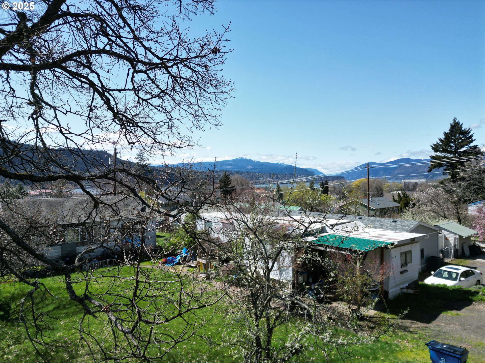 311 LINCOLN ST, Bingen, WA 98605